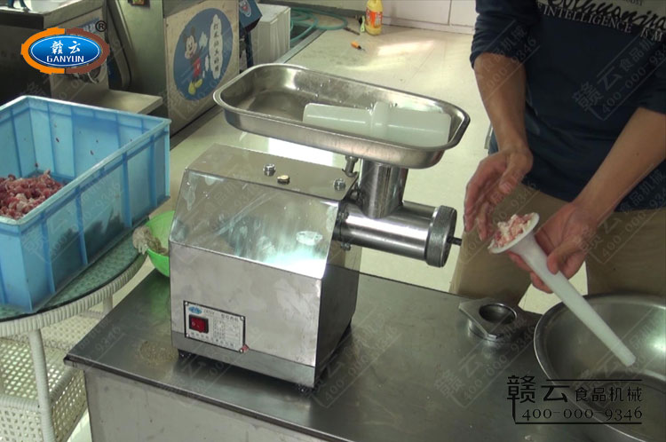 ���cͲ������Ƭ