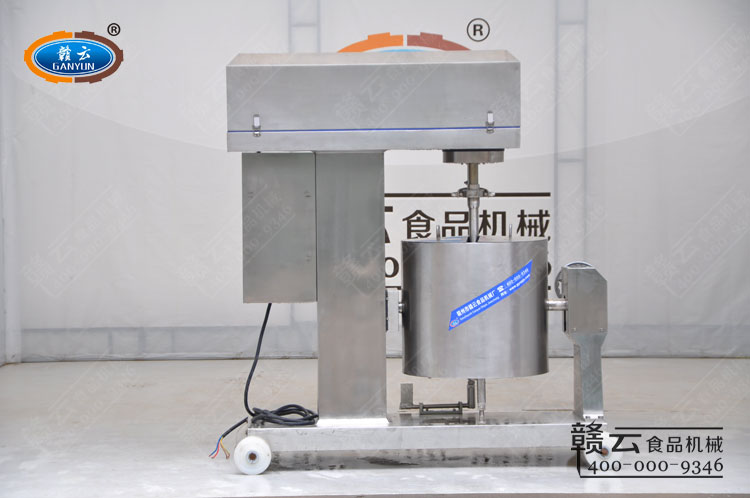 �{���~��C