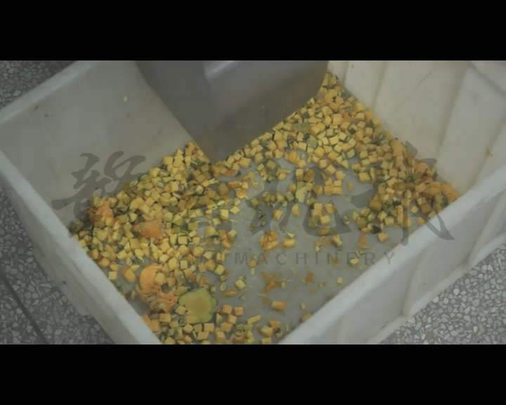 �ж��C���Ϲ�