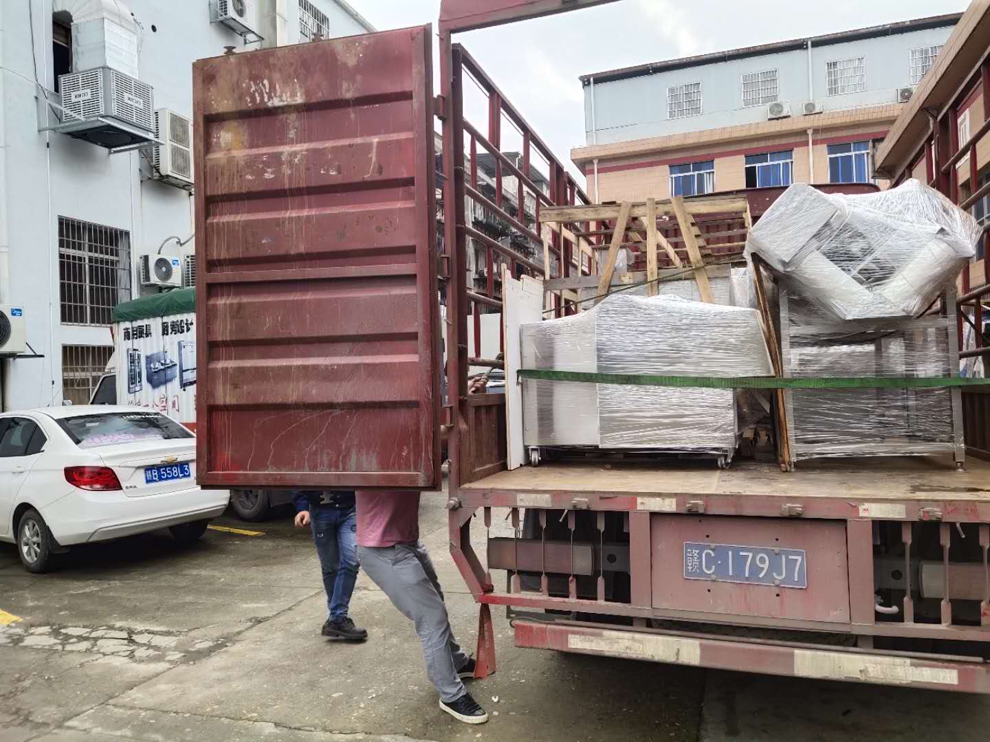 �����o�����O���؛